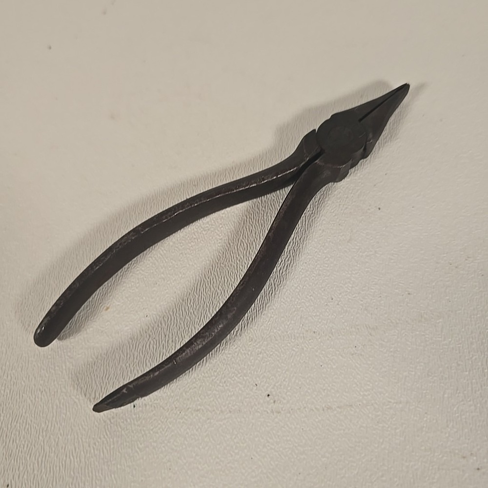 Vintage Crescent Tools #23-7 Duck Bill Nose Pliers Crestoloy Steel USA